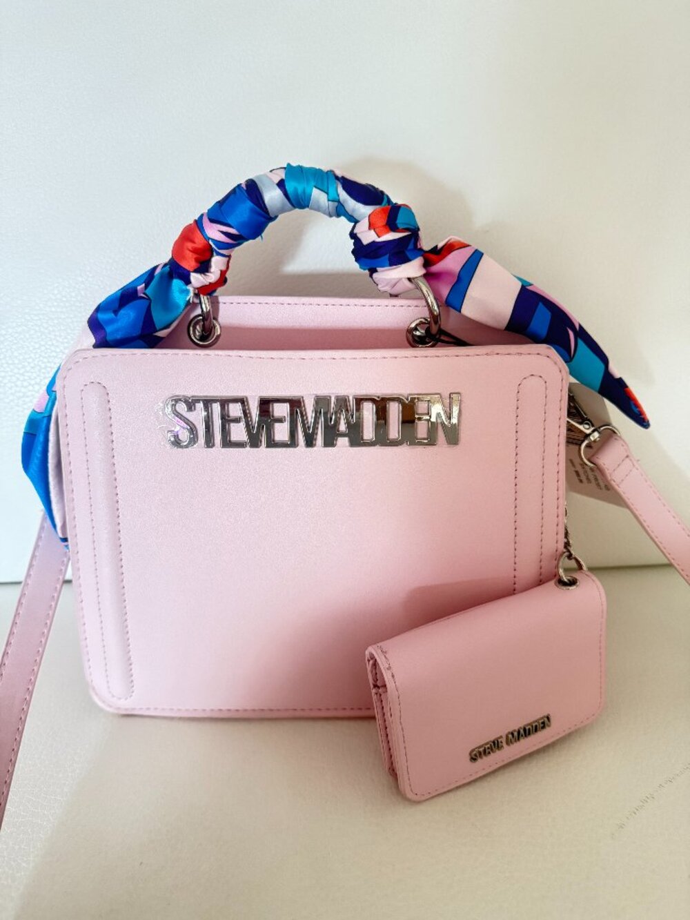 NWT STEVE MADDEN BEVELYN SCARF SATCHEL CROSSBODY BAG SCARF WALLET PINK